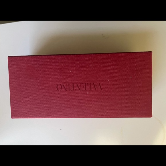 Valentino Cat eye sunglasses - Picture 5 of 5